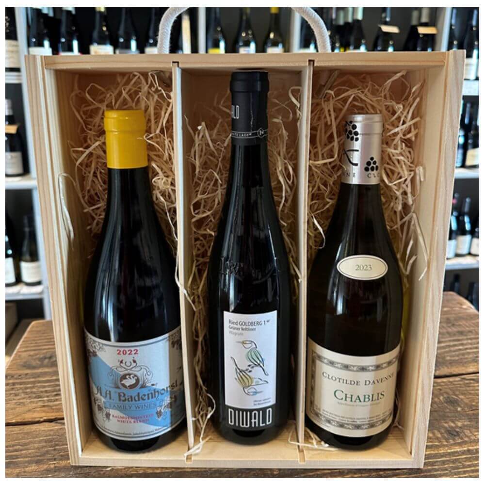 A Gift of White Wine